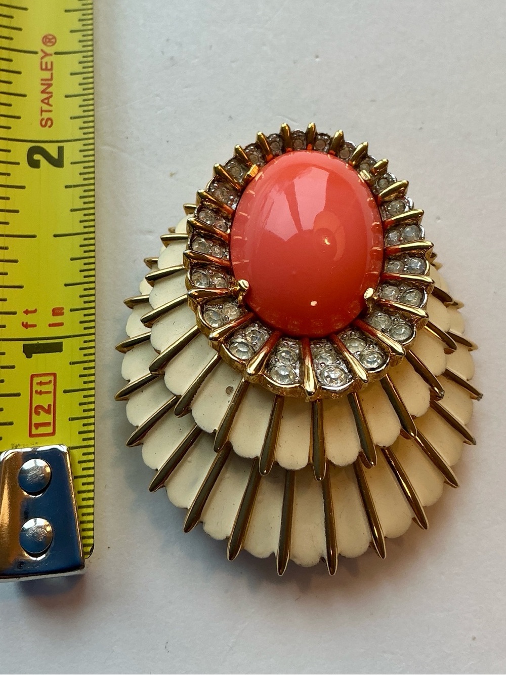 VTG JOMAZ Joseph Mazer Coral Cabochon Rhinestone Enamel Dimensional Pin Brooch